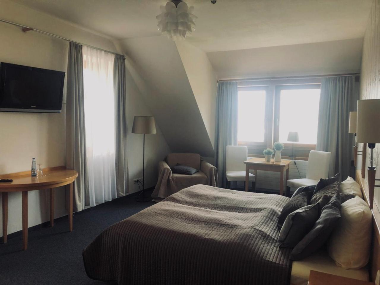 Deckert'S Hotel An Der Klosterpforte Лутерщад Айзлебен Екстериор снимка